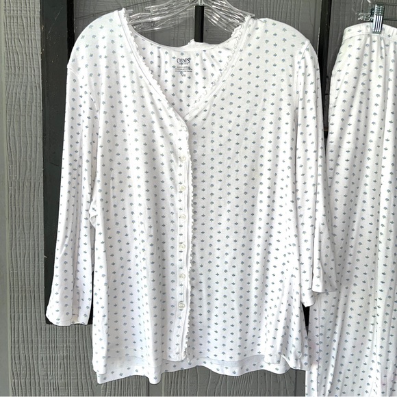 Chaps pajama set, white w/tiny blue flowers, cotton blend knit, feminine & cozy - Picture 3 of 16